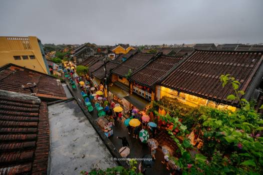 Hội An đẹp ngay trong cơn mưa