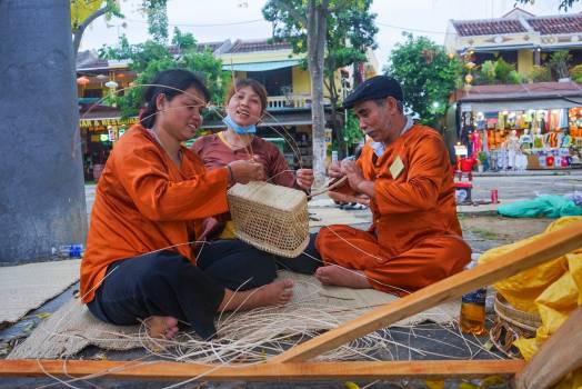 Thông tin sự kiện “Nét hoa nghề Hội An” lần thứ III  và “Phiên chợ khởi nghiệp -...