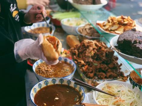 Queen of the scene: Madam Khanh's banh mi in Hoi An