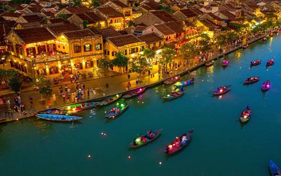 Hồi sinh di sản và định vị bản sắc