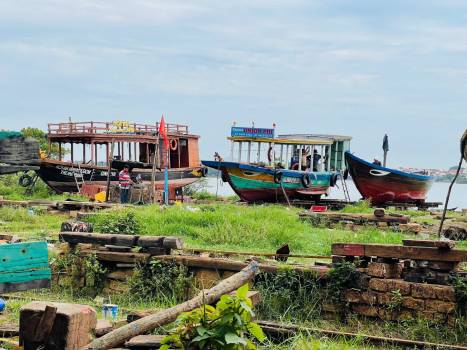 The Traditional Boatbuilding Craft of Kim Bồng...
