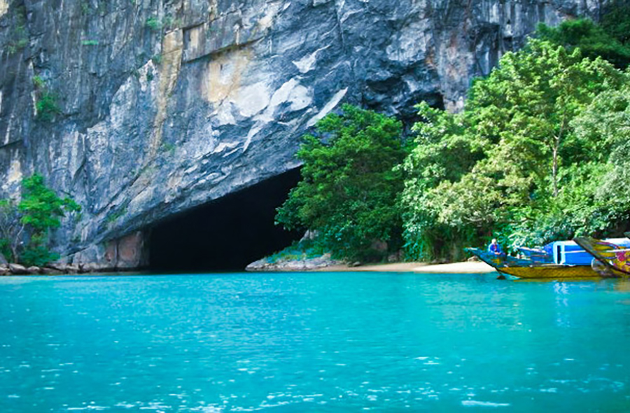 Phong Nha Caves Edited2