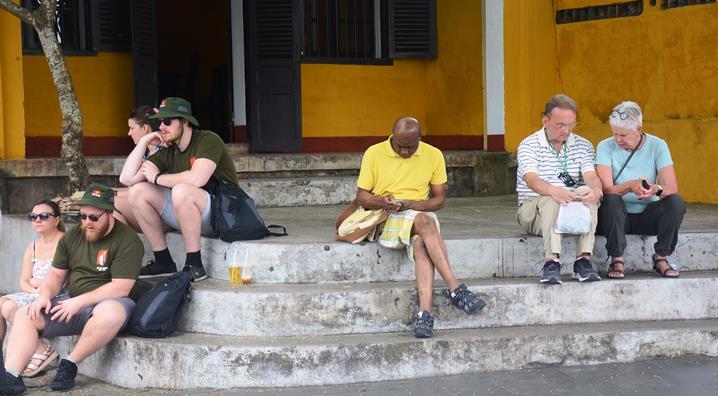 du khach tap nap tham quan pho co hoi an sau noi lo dich covid 19 3