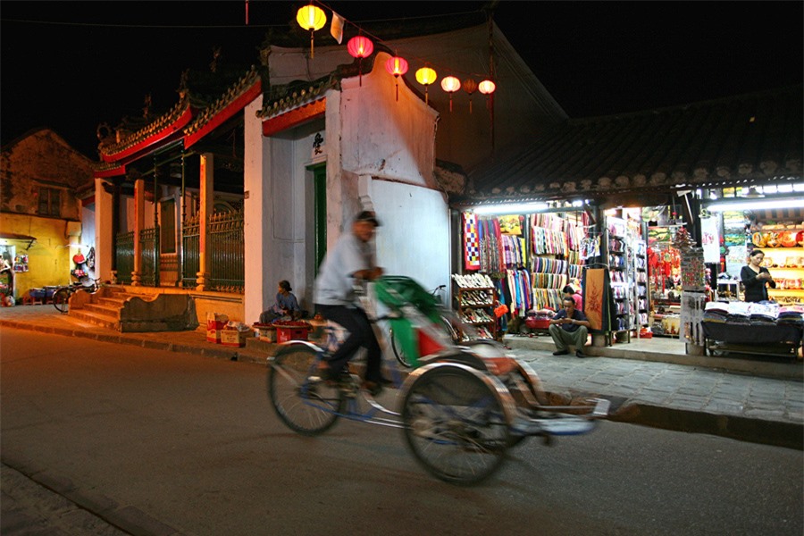 Ngam canh dep tuyet dep o pho co Hoi An 17