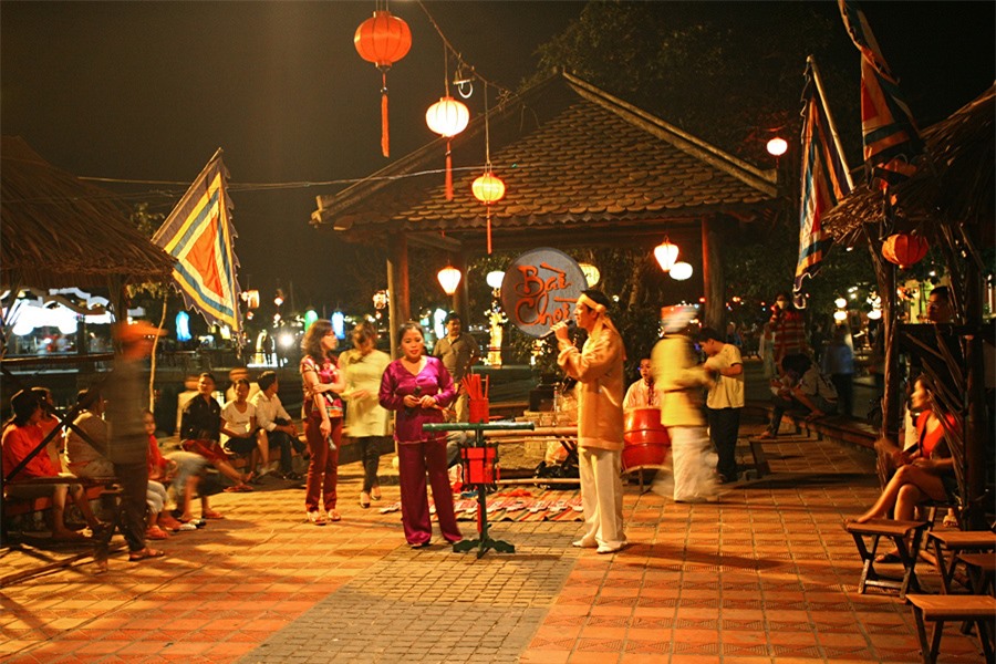 Ngam canh dep tuyet dep o pho co Hoi An 9