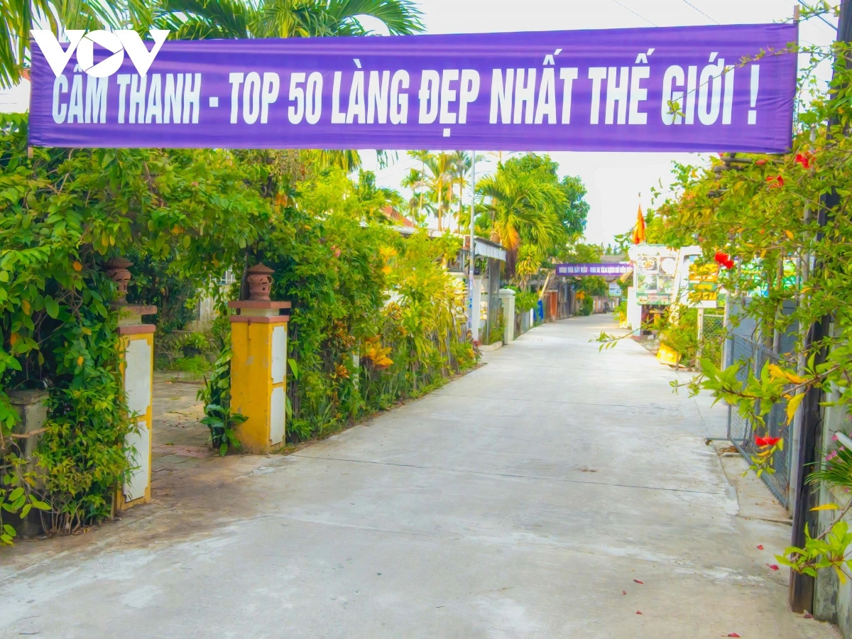 cac con duong trong lang sach se va nhip song nhen nhang da tao nen ve dep yen binh